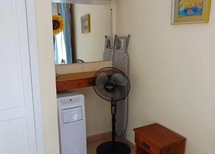 Mo Stor Apartament *